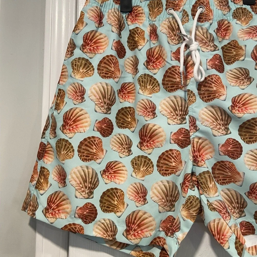 NWOT Kennington Men Size S Aqua Blue Seashell Print Drawstring Lined Swim Shorts